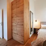 Hisa Ancka, Boutique & Maja Slovenj Gradec