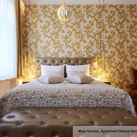 Hisa Ancka, Boutique & Maja سلوفينج غرادتس