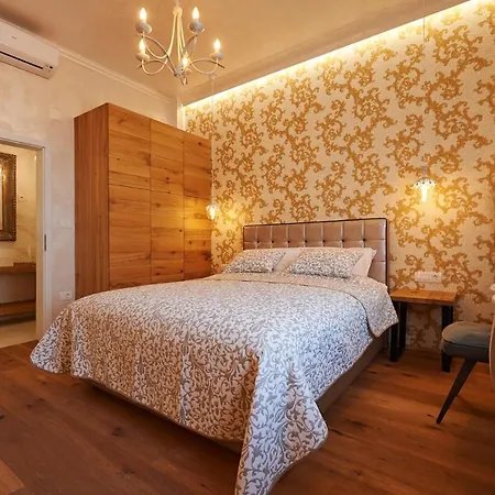 Hisa Ancka, Boutique & Maja 4* Slovenj Gradec